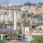 Pad With Harbor Views & Cool Aircon Bliss Appartement Funchal (Madeira)