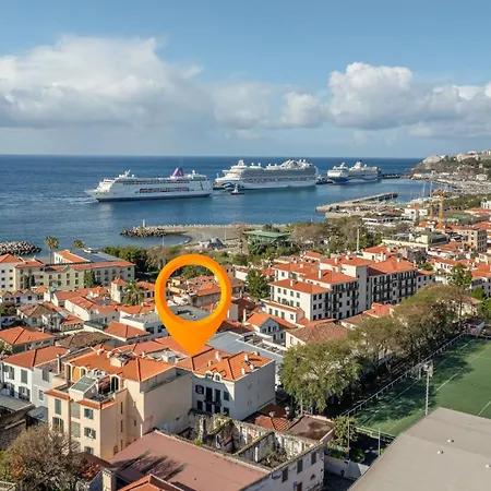 Pad With Harbor Views & Cool Aircon Bliss * Funchal