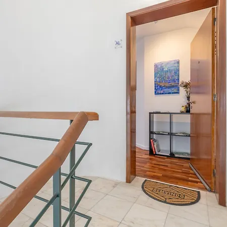 With Stunning Harbor View And Air Conditioning Unit * Φουνκάλ
