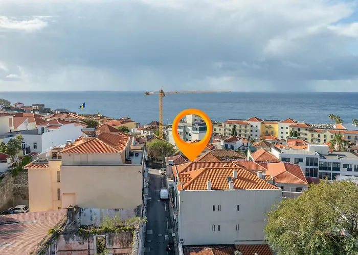 Pad With Harbor Views & Cool Aircon Bliss Funchal (Madeira)
