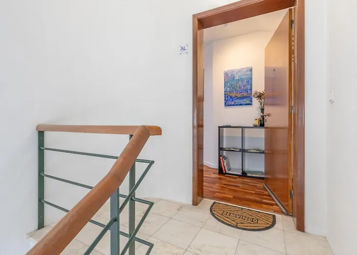 Pad With Harbor Views & Cool Aircon Bliss * Funchal (Madeira)